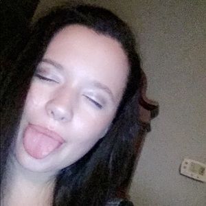 Meet your Posher, Kim